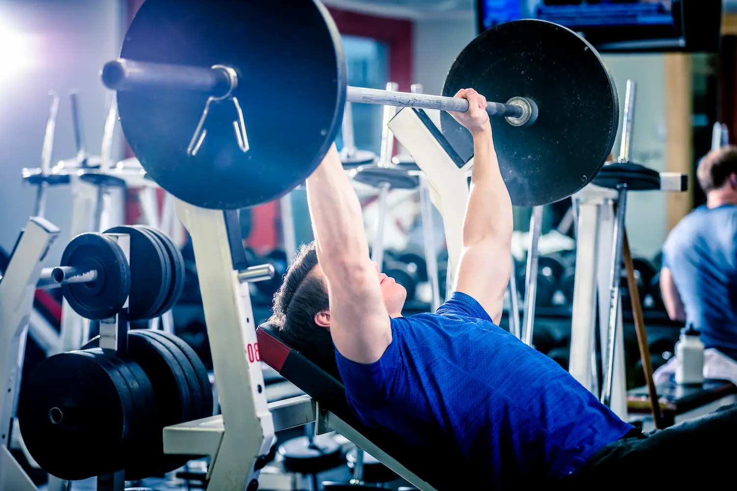 Incline Bench Press: How to Do It, Muscles Worked & Common Mistakes ...