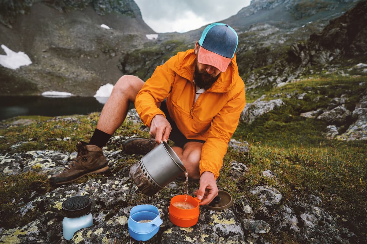 Best Survival Food Kits for Trekkers & Survivalists