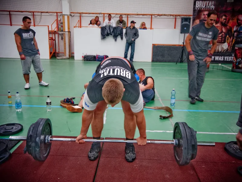 Stiff-Leg Deadlift: How to Do It, Muscles Worked & Common Mistakes