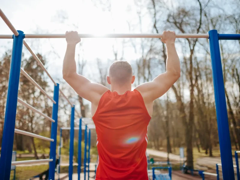 Archer Pull-Up: How to Do It, Muscles Worked & Common Mistakes