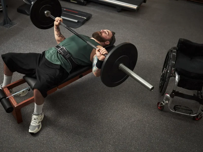 Close-Grip Incline Bench Press: How to Do It, Muscles Worked & Common Mistakes