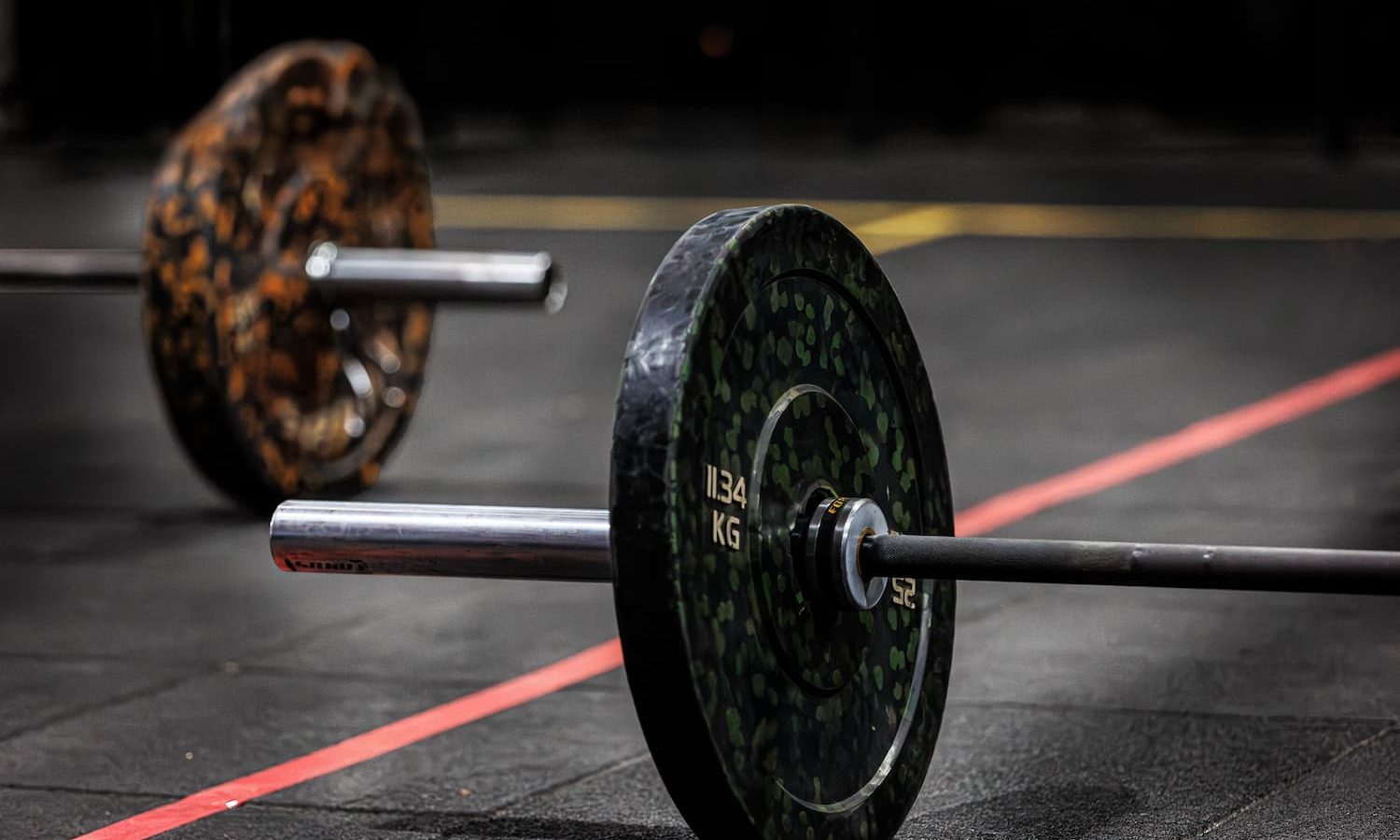 Seal Row: How to Do It, Muscles Worked & Common Mistakes