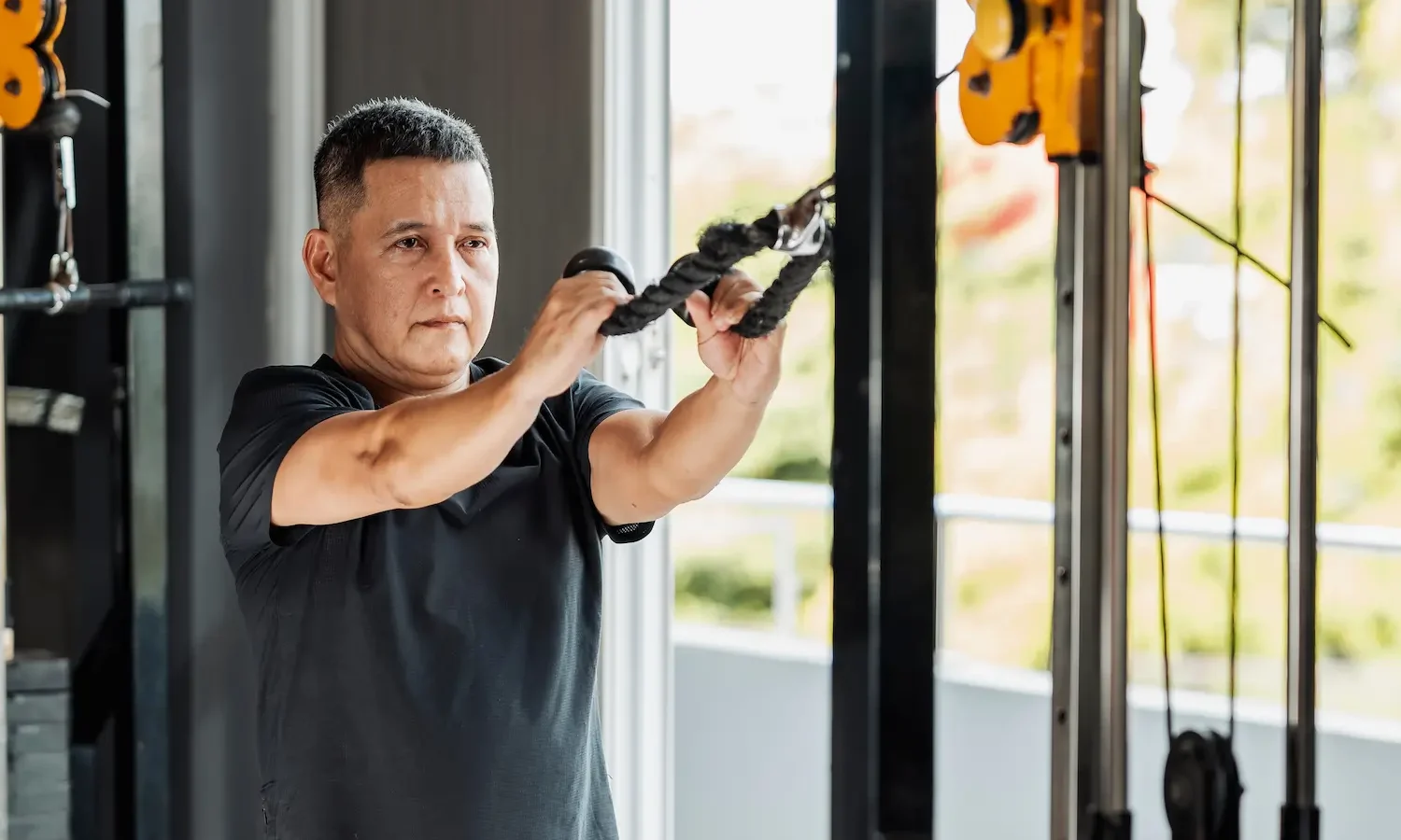 Standing Cable Row: How to Do It, Muscles Worked & Common Mistakes