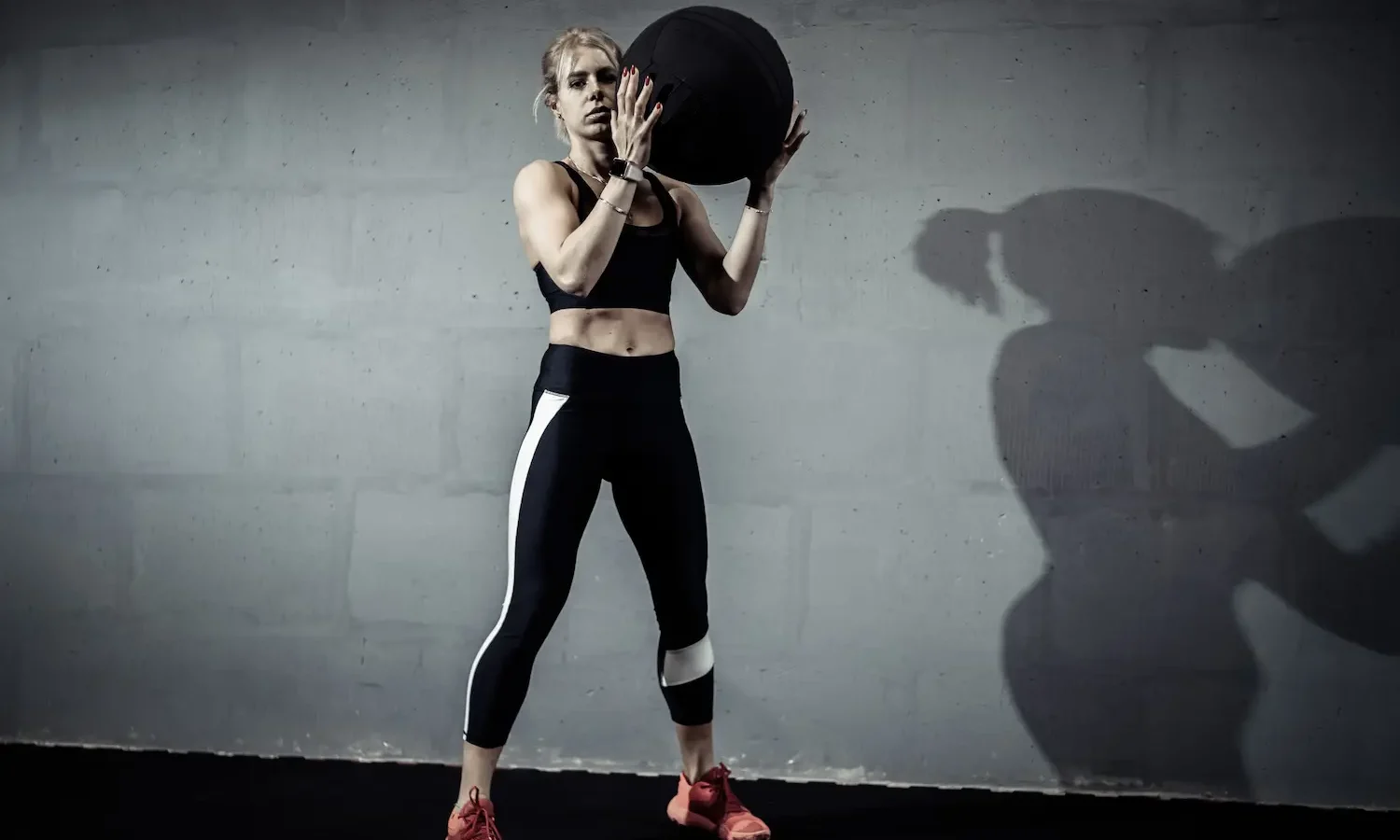 Wall Ball: How to Do It, Muscles Worked & Common Mistakes